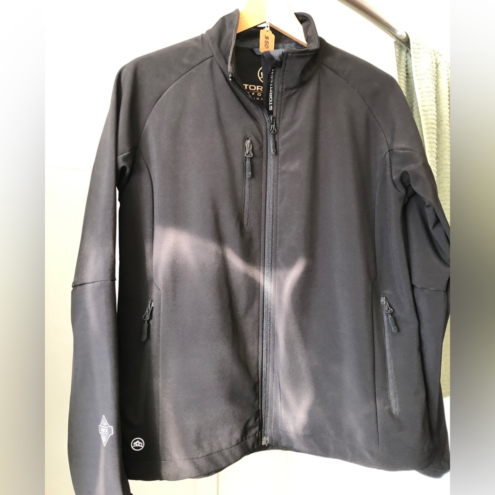 💚 3 for $30 💚 StormTech Black Soft Shell